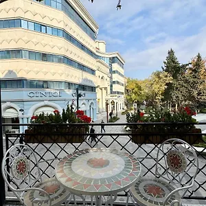 Nizami Park باكو